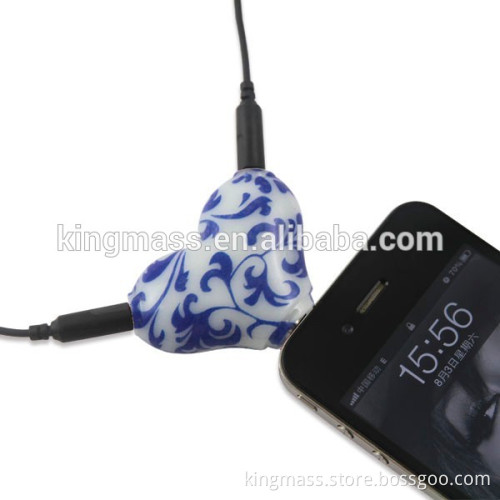 Shenzhen heart shape fashinal headphone music splitter 2015 mobile phone accessories with hot selling now